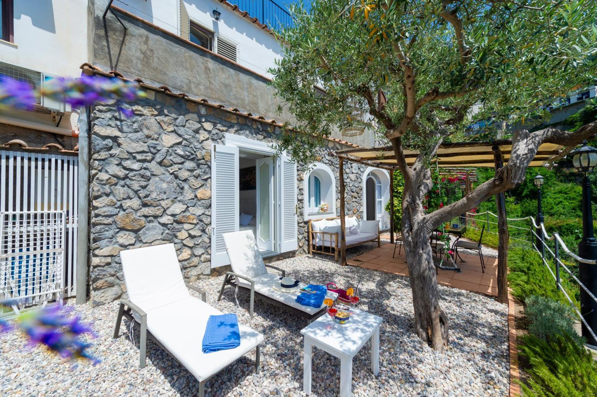 Yourhome - Relais Casa Degli Angeli بوسيتانو المظهر الخارجي الصورة